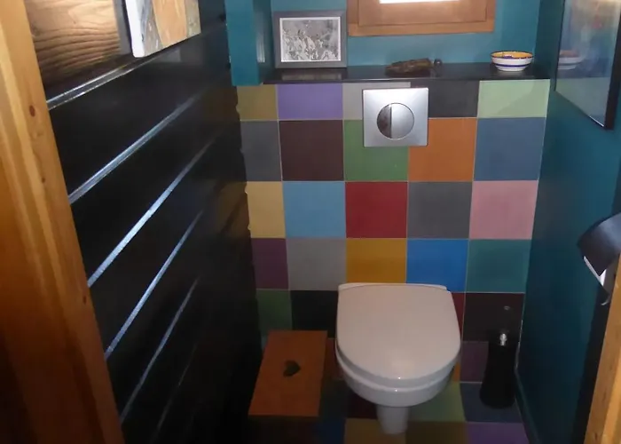 Maison Familiale Avec Grand Jardin A * 마네