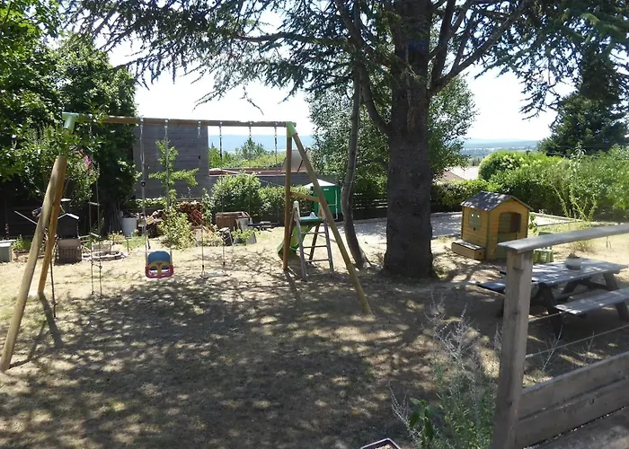 Maison Familiale Avec Grand Jardin A * 마네