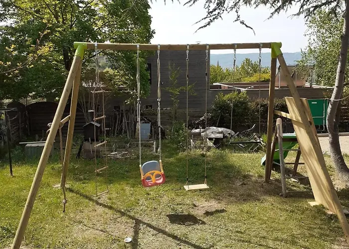 펜션 Maison Familiale Avec Grand Jardin A