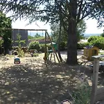 Maison Familiale Avec Grand Jardin A * Mane (Alpes-de-Haute-Provence)