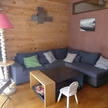 Maison Familiale Avec Grand Jardin A Holiday home *