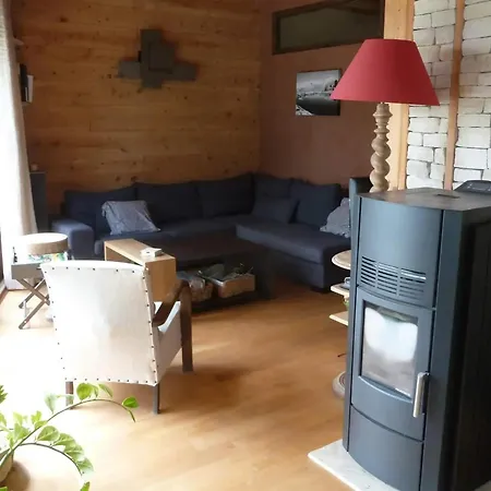 Сasa de vacaciones Maison Familiale Avec Grand Jardin A Mane (Alpes-de-Haute-Provence)