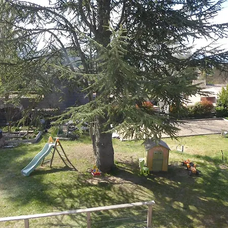 Maison Familiale Avec Grand Jardin A Holiday home Mane (Alpes-de-Haute-Provence)