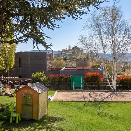 Maison Familiale Avec Grand Jardin A Holiday home *