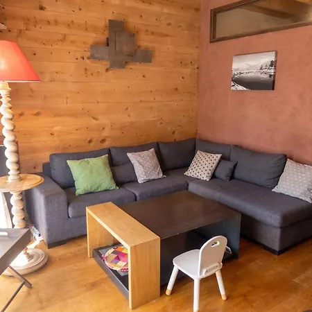 Holiday home Maison Familiale Avec Grand Jardin A *